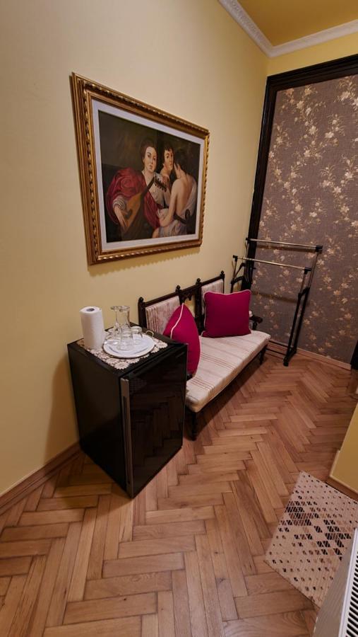 Hotel Casa Republicii Braşov Esterno foto