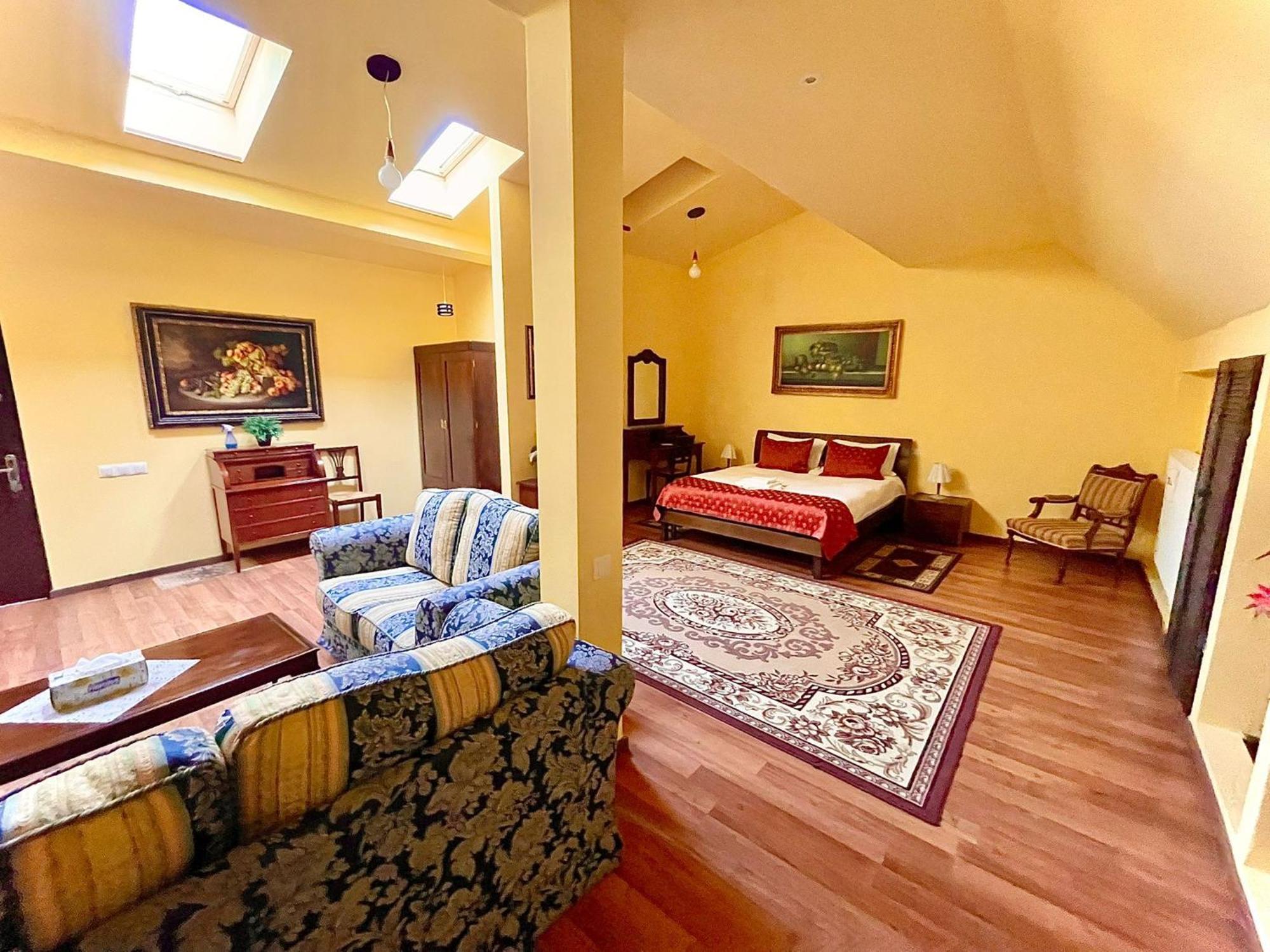 Hotel Casa Republicii Braşov Esterno foto